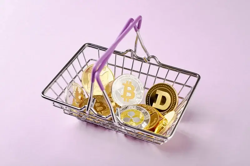 winkelmandje met coins voor betaling